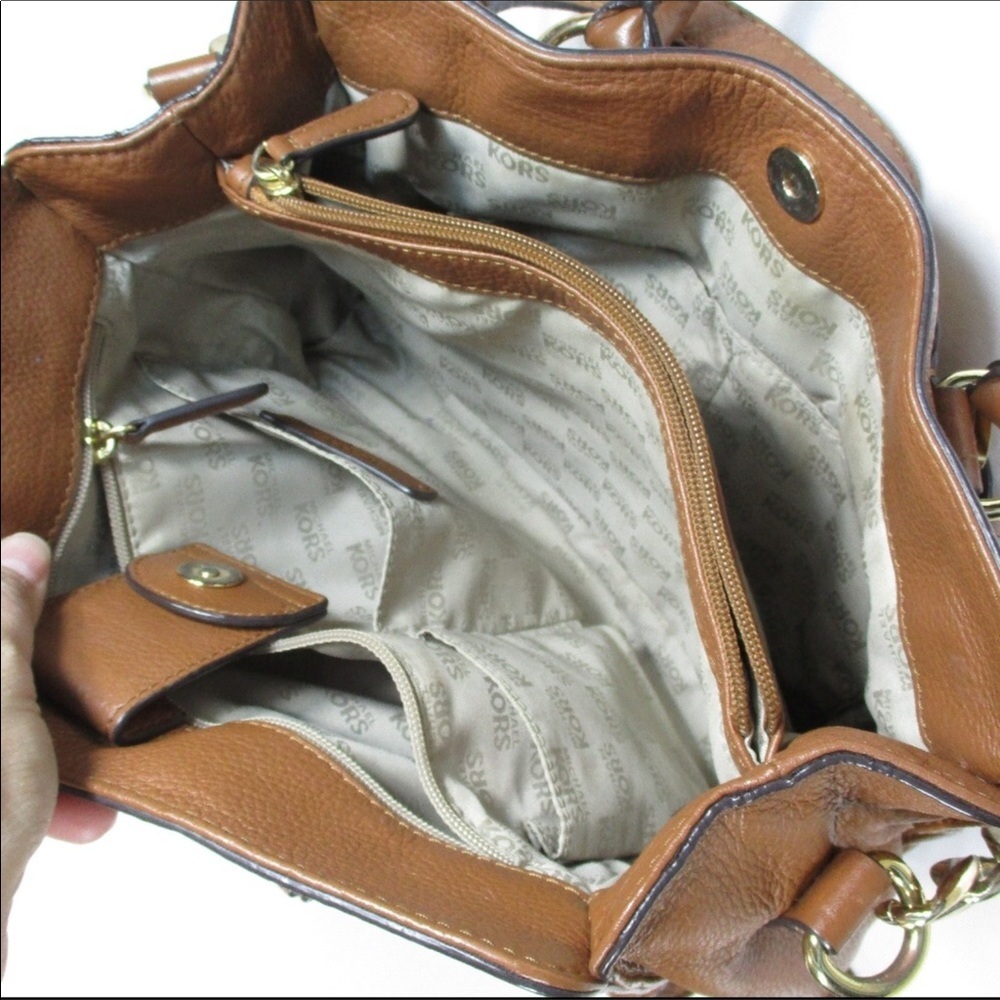 MICHAEL KORS Tan Satchel/Crossbody Bag - Picture 8 of 9